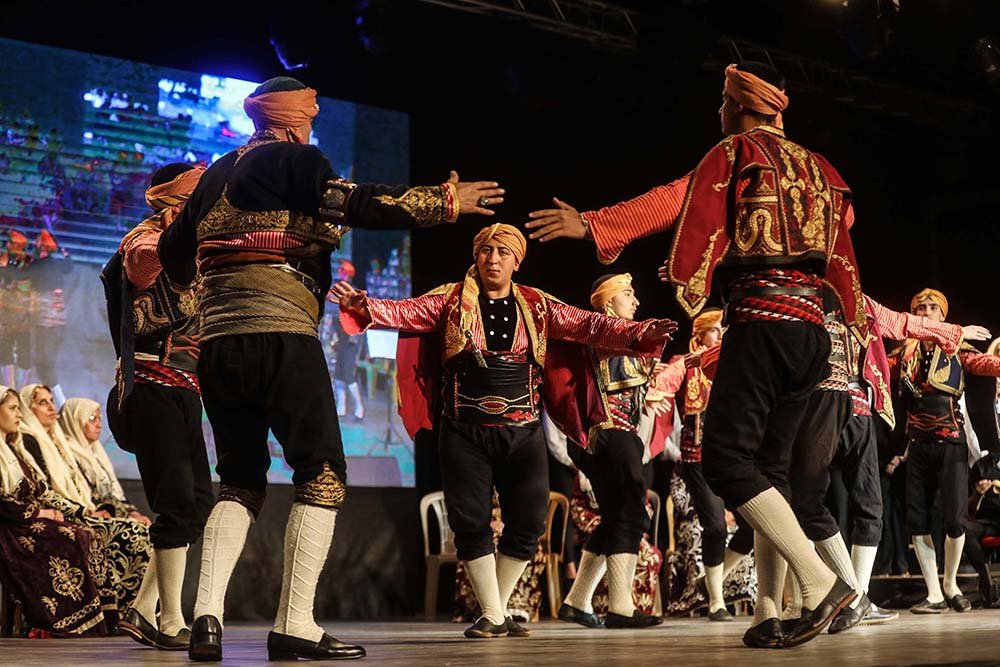 geleneksel-ankara-ezgileri-yenimahallede-yankilandi