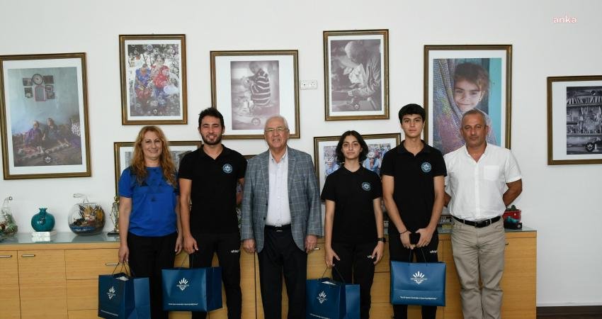 Karabağlar Belediye Başkanı Muhittin Selvitopu, bocce branşında Türkiye çapında dereceye