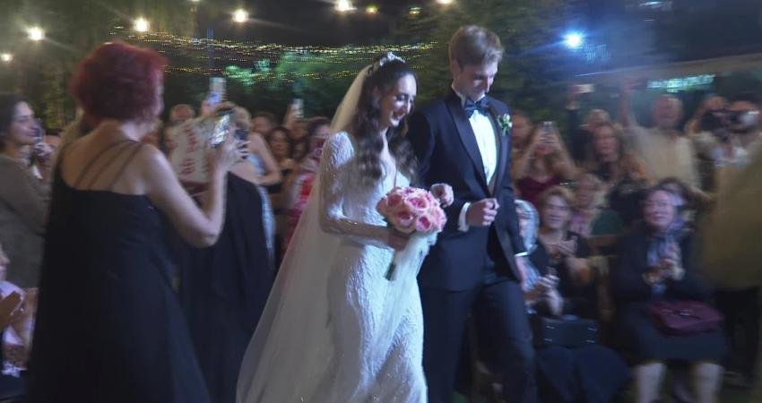 İzmir Büyükşehir Belediye Başkanı Tunç Soyer, Kadın Voleybol Milli Takımı'nın