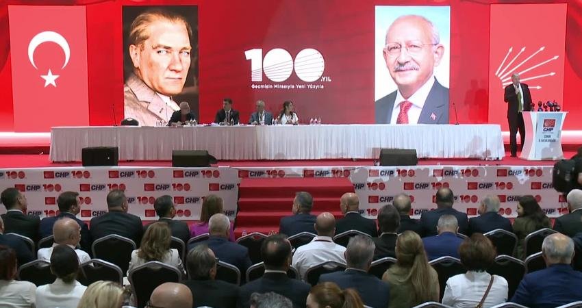 CHP Genel Başkanlığı için aday adayı olduğunu duyuran Prof. Dr.