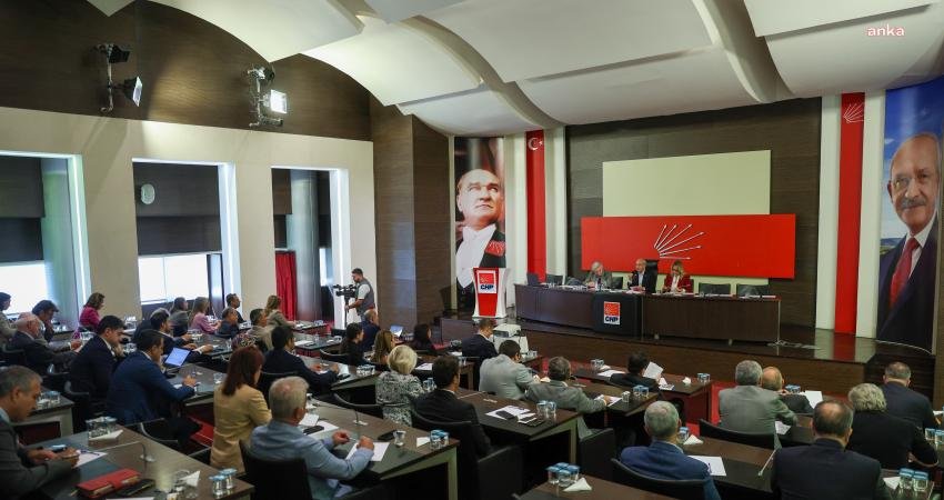 CHP Genel Başkanı Kemal Kılıçdaroğlu’nun başkanlığında bugün toplanan Parti Meclisi,