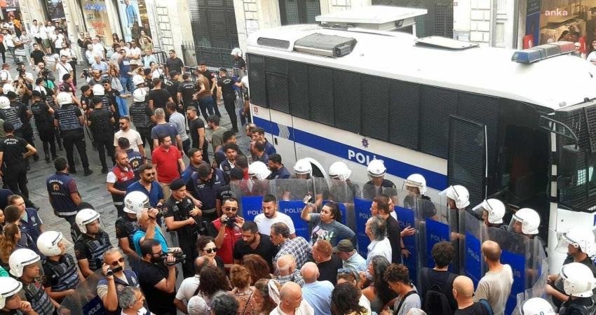 Anayasa Mahkemesi'nin kararına rağmen gözaltında kaybedilen yakınlarının akıbetini sormak ve