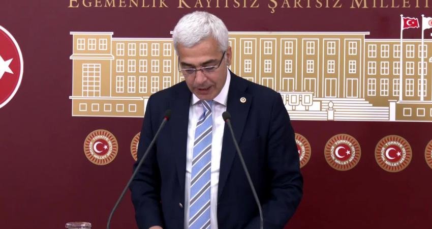 Demokrat Parti (DP) İzmir Milletvekili Salih Uzun, TBMM'de; “Vize başvurularında