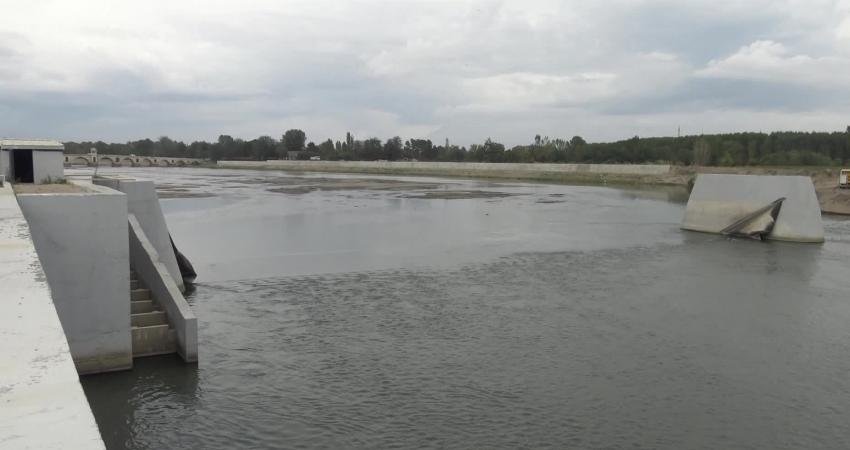 Edirne Valisi Yunus Sezer, Meriç Nehri üzerine kurulan Arşimet tribünlü