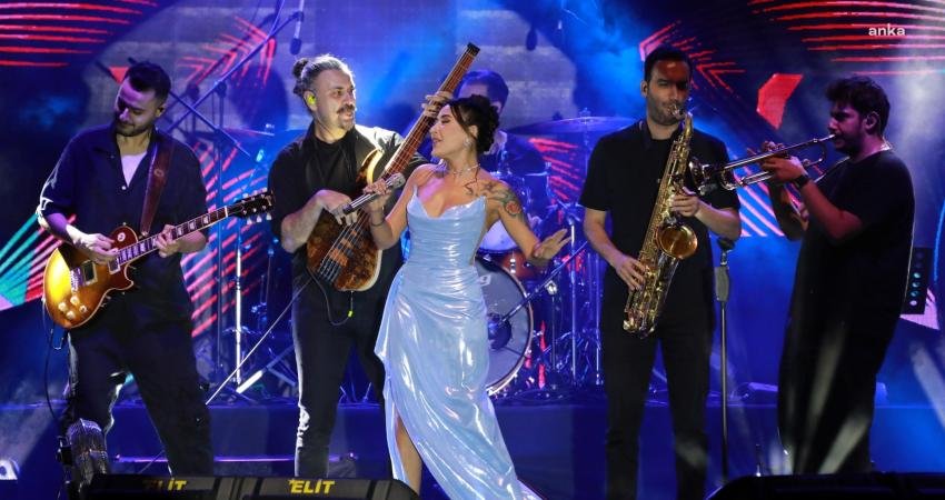 Efes Selçuk’un kültür, sanat ve yaşam festivali EFEST, kentin kurtuluşunun