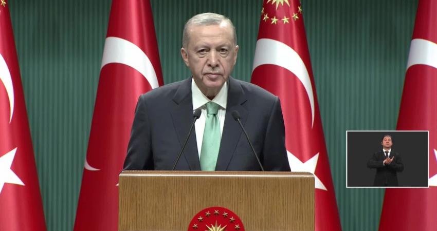 Cumhurbaşkanı Recep Tayyip Erdoğan, kabine toplantısının ardından yaptığı açıklamada, "Örgün