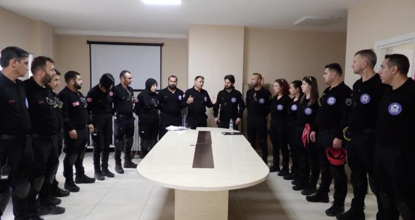 Esenyurt Belediyesi Arama Kurtarma Ekibi (ESAK), AFAD’ın yaptığı Hafif Kentsel