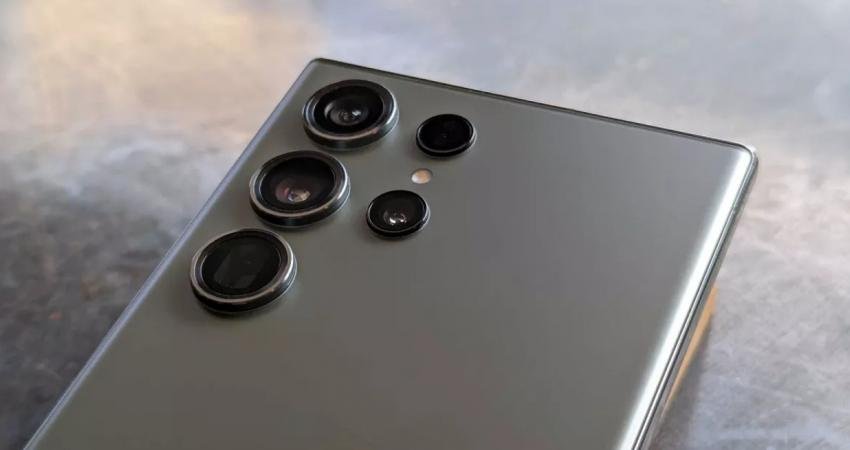 Samsung'un sıradaki amiral gemisi telefonu Galaxy S24 Ultra hakkında heyecan