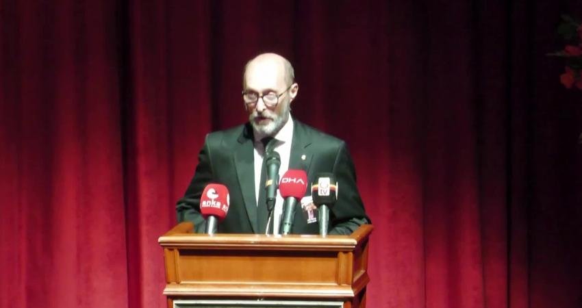 Tedavi gördüğü hastanede önceki yaşamını yitiren gazeteci-yazar Hıfzı Topuz için