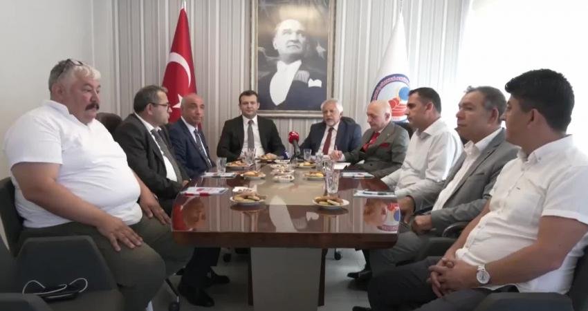 CHP Genel Başkan Yardımcısı Hasan Efe Uyar, Çalışma ve Sosyal