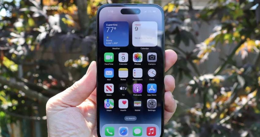 Söylentilere göre iPhone 15 Pro, iPhone 14 Pro'dan daha kalın