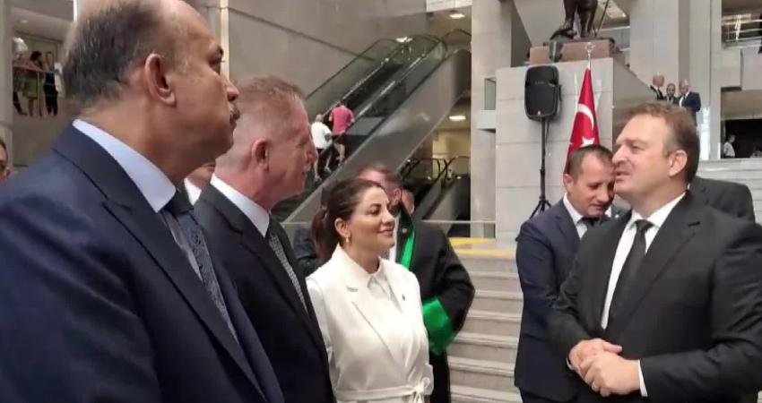 İstanbul Adalet Sarayı’nda Adli Yıl Açılış Töreni Düzenlendi İstanbul Adalet Sarayı'nda 2023-2024 adli yıl açılış töreni düzenlendi. Törende