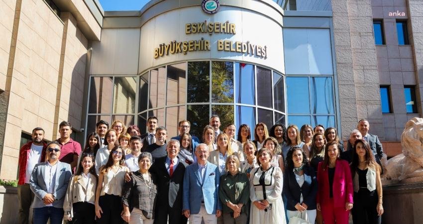 İzmir Büyükşehir Belediyesi tarafından oluşturulan İzmir Yerel Yönetimler Eğitim Kurulu,