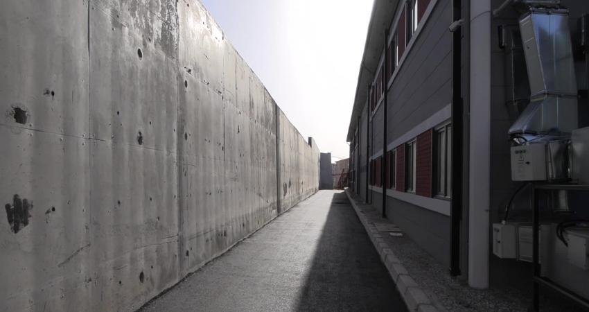 Karabağlar Belediyesi Fen İşleri Müdürlüğü ekipleri, Karabağlar'ın dört bir yanındaki