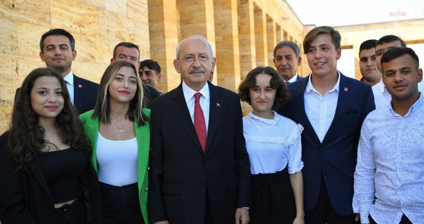 CHP Genel Başkanı Kemal Kılıçdaroğlu, yeni eğitim-öğretim yılına ilişkin; “Deprem