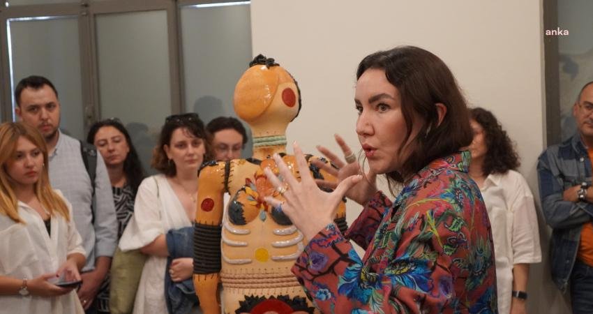 KızBaşına, erken yaşta evlilik konusunu ele alan interaktif sanal gerçeklik