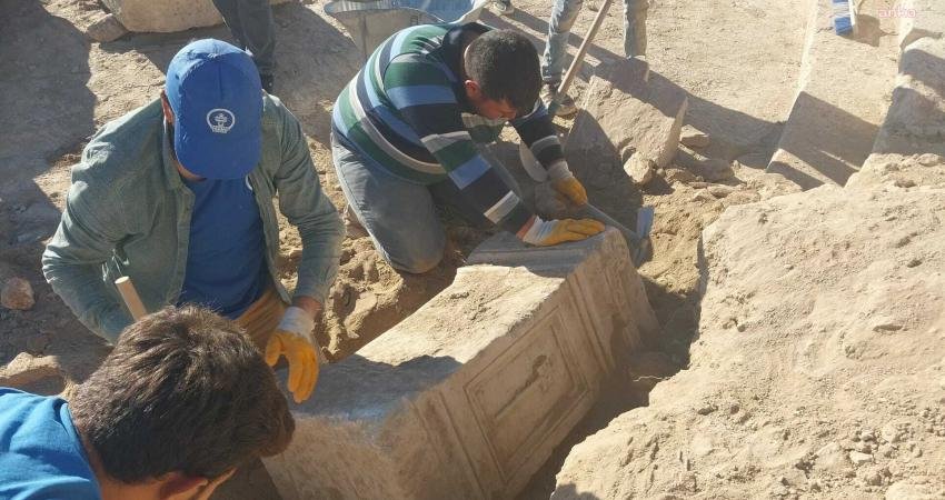 Konya'nın Karatay ilçesine bağlı Yağlıbayat Mahallesi'ndeki geçmişi prehistorik döneme kadar