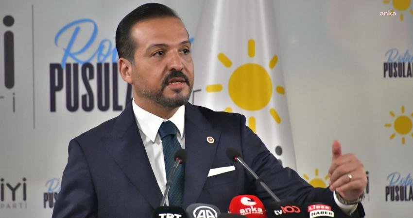 İYİ Parti Sözcüsü Kürşad Zorlu, cami imamı Halil Konakcı’nın şarkıcı