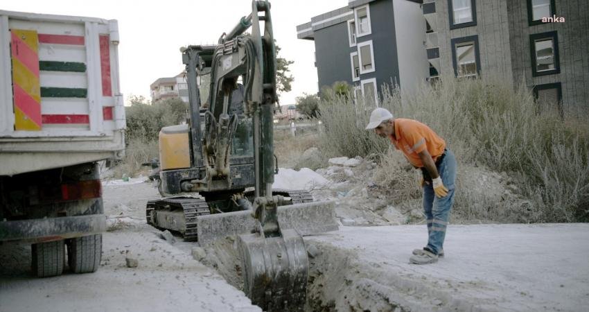 Kuşadası Belediyesi Fen İşleri Müdürlüğü’ne bağlı ekipler, yaklaşan kış mevsimi