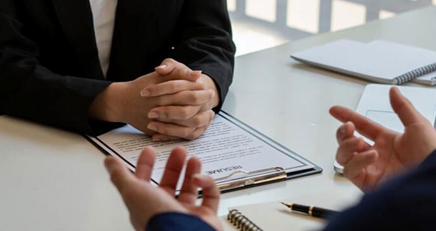 LinkedIn'de iş bulmanıza ya da işe girmenize mal olabilecek 4