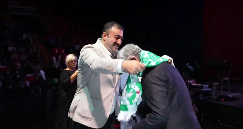 Ankara Büyükşehir Belediyesi, vefatının 11’inci yılında büyük halk ozanı Neşet