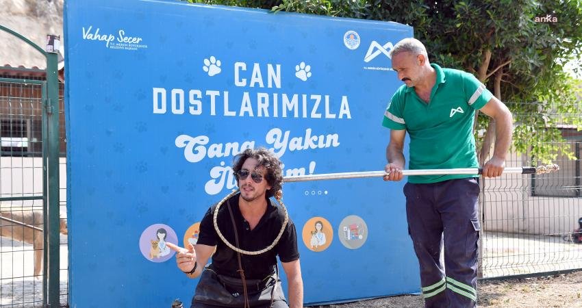 Mersin Büyükşehir Kaşlı Bakımevi Personeline Hayvanlara Yaklaşım ve Beden Dili Eğitimi Veriliyor Mersin Büyükşehir Belediyesi Tarımsal Hizmetler Dairesi bünyesinde bulunan ve binlerce