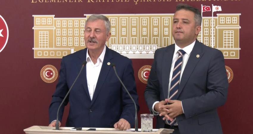 Saadet Partisi Grubu, “Deprem Bölgesi Raporu”nu TBMM’de açıkladı. Grup Başkanvekili
