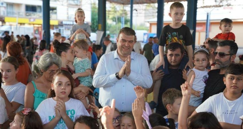 Seferihisar Belediyesi, Seferihisar Kapalı Pazar Yeri ve Ürkmez Kurs Merkezi’nde