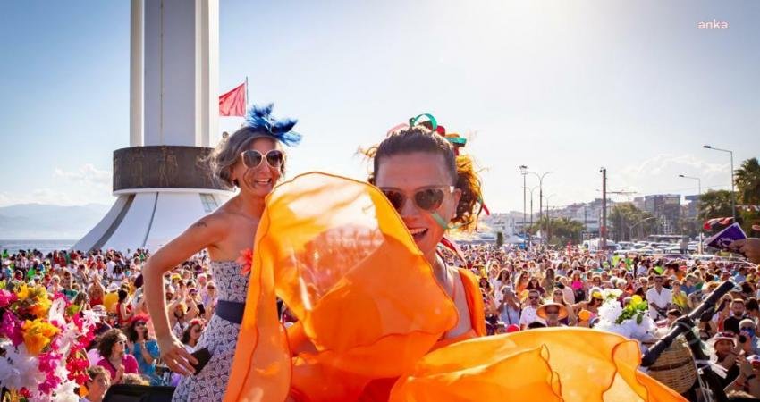 Karşıyaka Belediyesi, tarih öğretmeni Sema Gür’ün öncülüğünde 2013 yılında İzmir’de