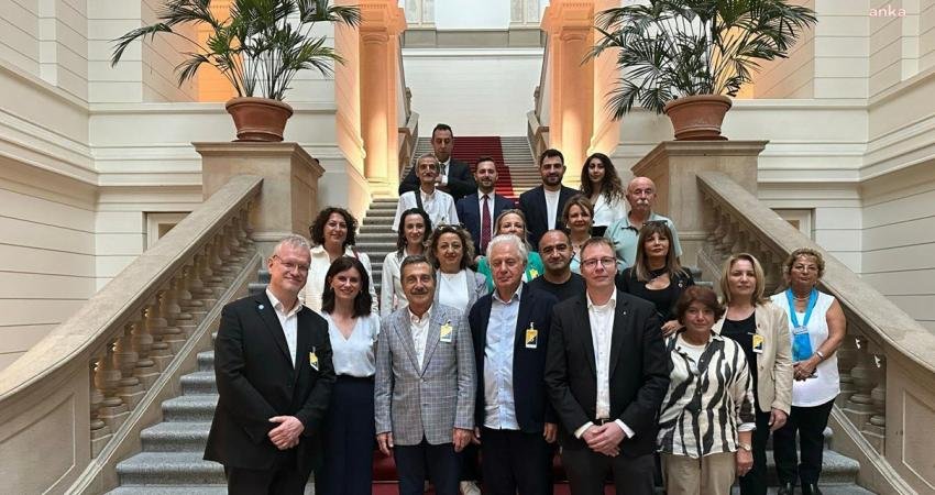 Tepebaşı Belediye Başkanı Dt. Ahmet Ataç V.İN.E Projesi kapsamında Berlin’de