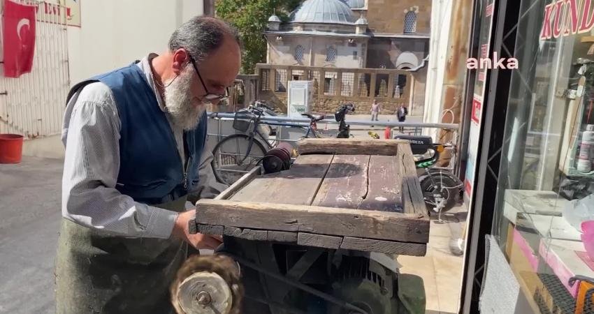 Yozgat’ta küçük yaşlardan beri ayakkabı tamirciliği ve imalatçılığı yapan 59