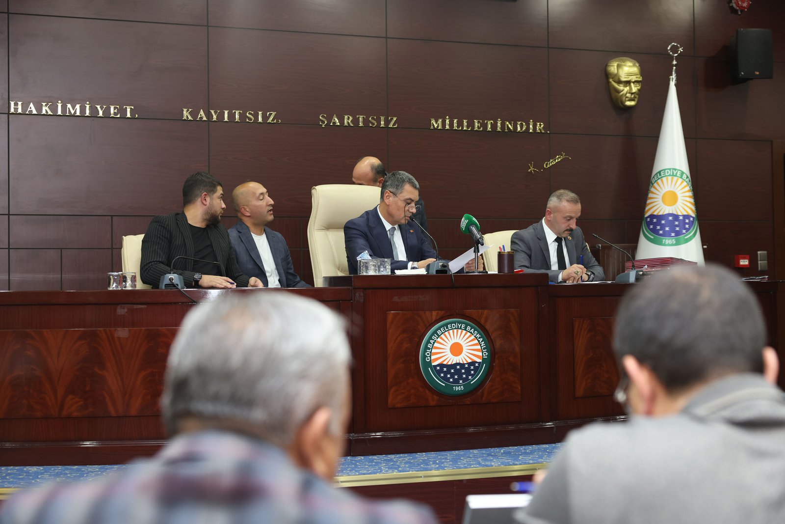 Gölbaşı Belediyesi Ekim Ayı Olağan Toplantısı gerçekleşti. Gündem maddelerinin okunması