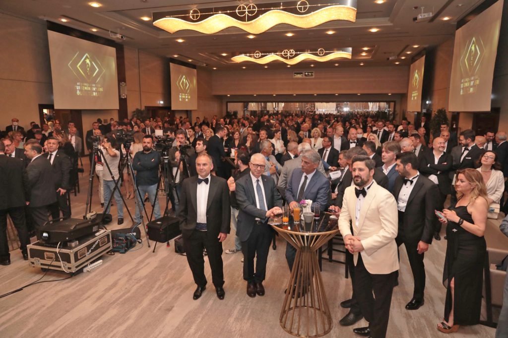 atid-turizm-sektorunun-yildizlarini-odullendiriyor