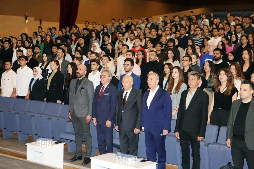 baskanlar-doktorlari-yalniz-birakmadi