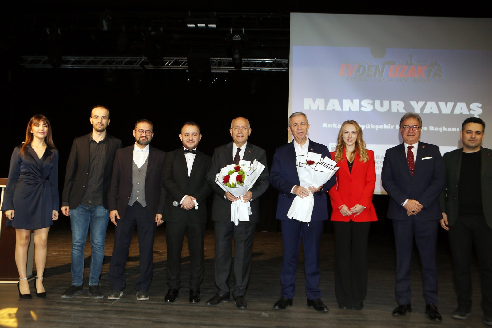 Yenimahalle Belediyesi, Tıp Öğrencileri Platformu tarafından düzenlenen Evden Uzakta Kariyer