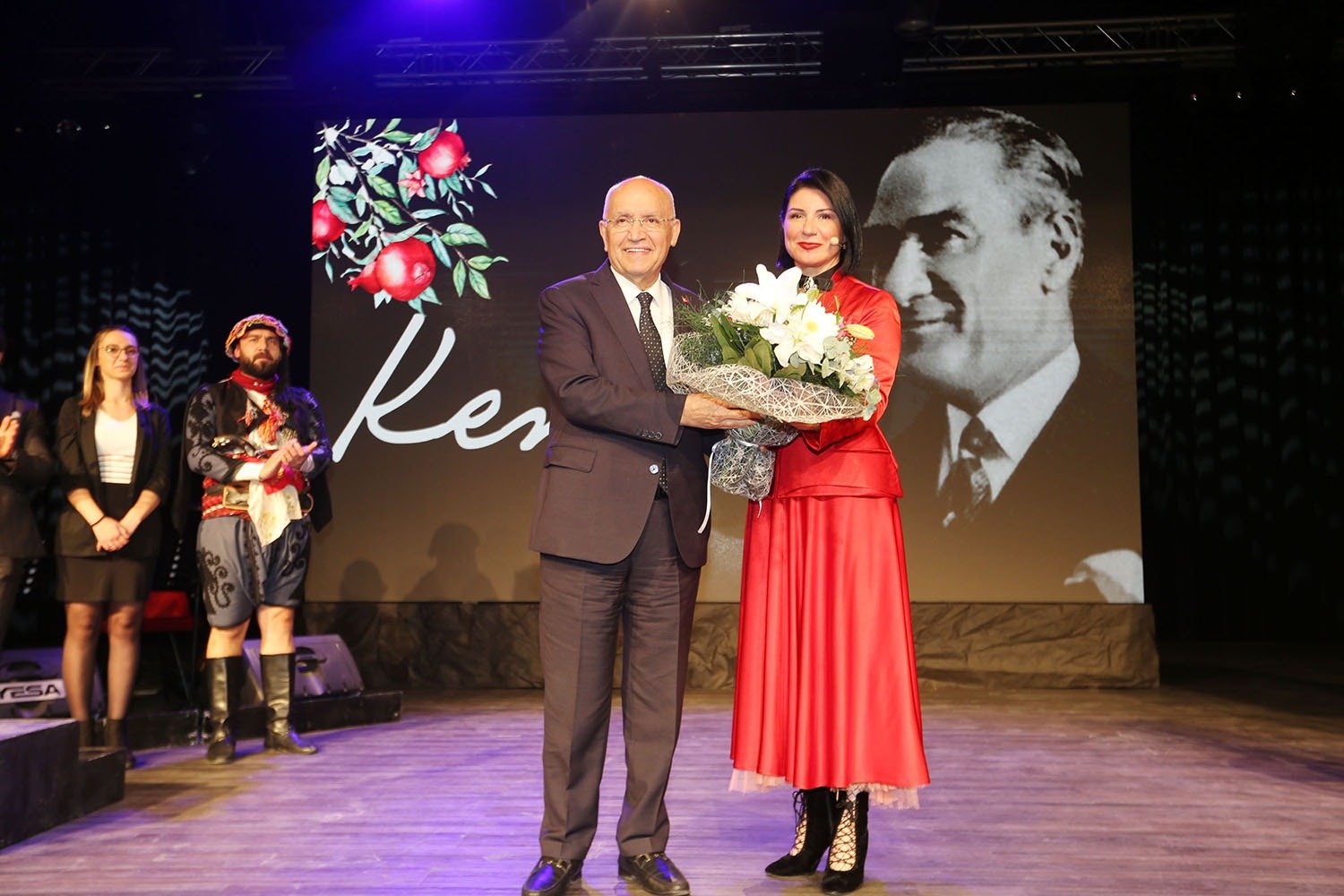 Yenimahalle Belediyesi, Ankara’nın Başkent oluşunun 100’üncü yılında, Başkentlileri,Türkiye tarihini müzikal