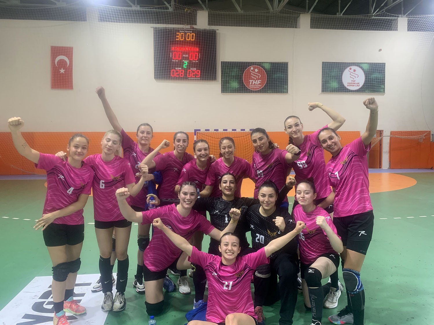 Kadınlar Hentbol Süper Ligi’nin 7’inci haftasında Yenimahalle Belediyespor deplasmanda Görele