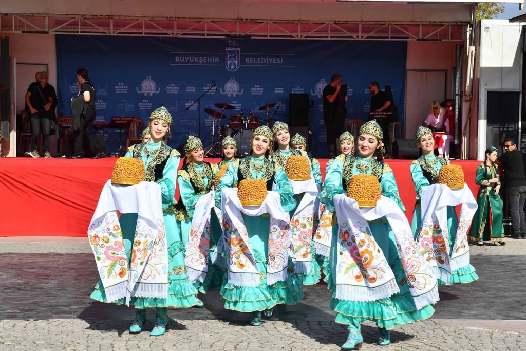 cumhuriyetin-100-yilinda-baskentliler-tek-yurek-oldu