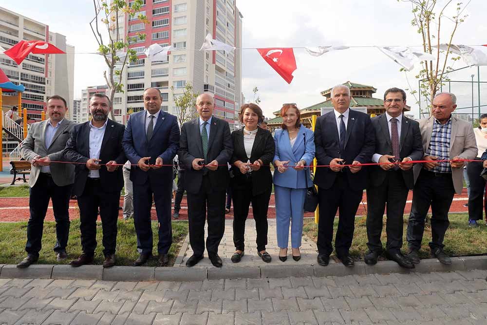Yenimahalle Belediyesi, Anadolu Aşıklık geleneğinin temsilcilerinden Aşık Haşimi Aslıhak’ın adını