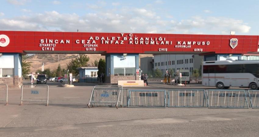 İYİ Parti Genel Başkan Yardımcısı Ahmet Zeki Üçok, tutuklanan Aykırı