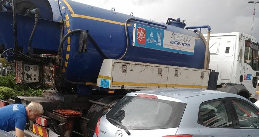 Afet Koordinasyon Merkezi'nden (AKOM) yapılan açıklamaya göre, sabaha kadar etkili