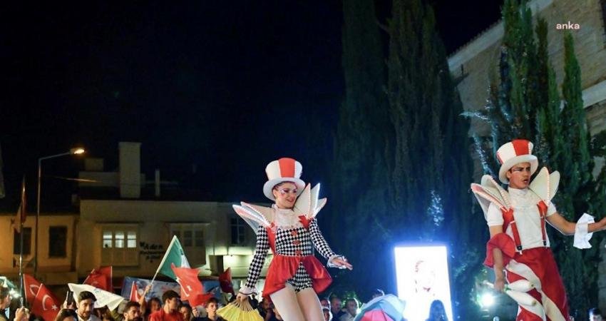 Çeşme Belediyesi destekleriyle  4-8 Ekim günleri arasında düzenlenen Alaçatı