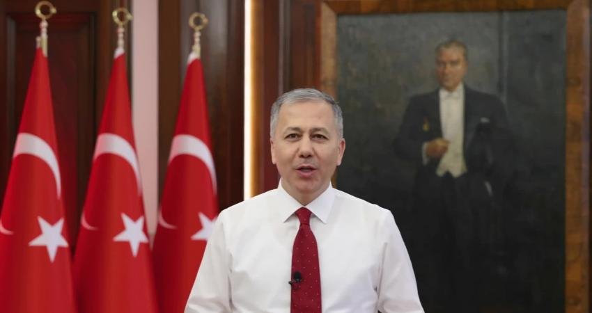 İçişleri Bakanı Ali Yerlikaya, 29 Ekim Cumhuriyet Bayramı mesajında, "Çanakkale'de
