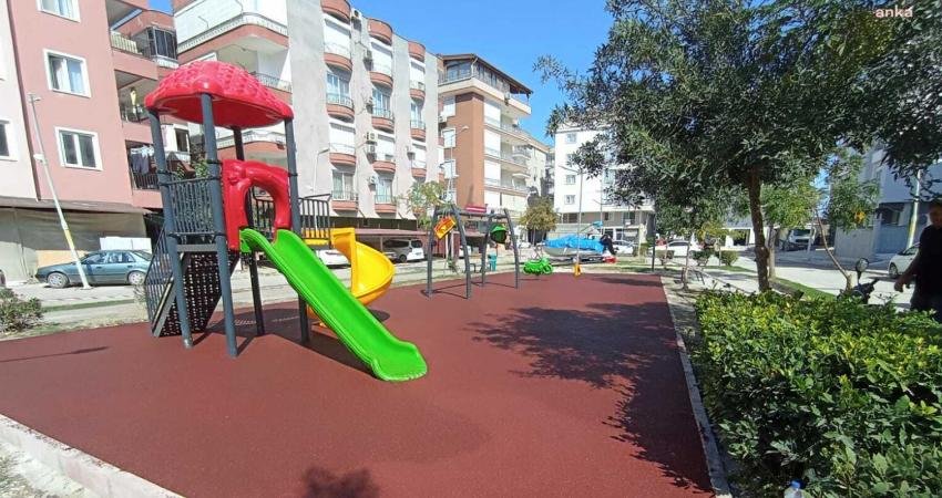 Antalya Büyükşehir Belediyesi, ilçelere yeni çocuk parkları kazandırmaya devam ediyor.