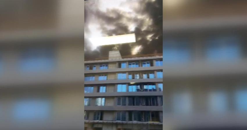 İstanbul'un Ataşehir ilçesinde inşaat halindeki  45 katlı bir binanın