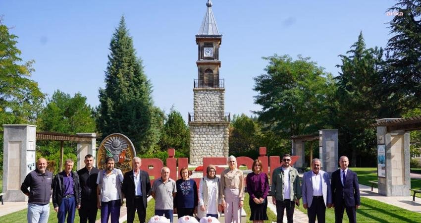 Bilecik Belediye Başkanvekili Melek Mızrak Subaşı, Bilecik Belediyesi’ne ait tarlalarda