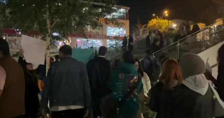Bilecik’teki üniversite öğrencileri Aydın KYK yurdunda yaşanan asansör faciasını protesto