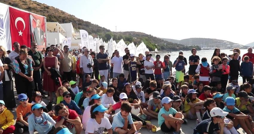 Bodrum Belediyesi Bodrumspor Yelken Kulüp Tesisi düzenlenen törenle açıldı. Başkan