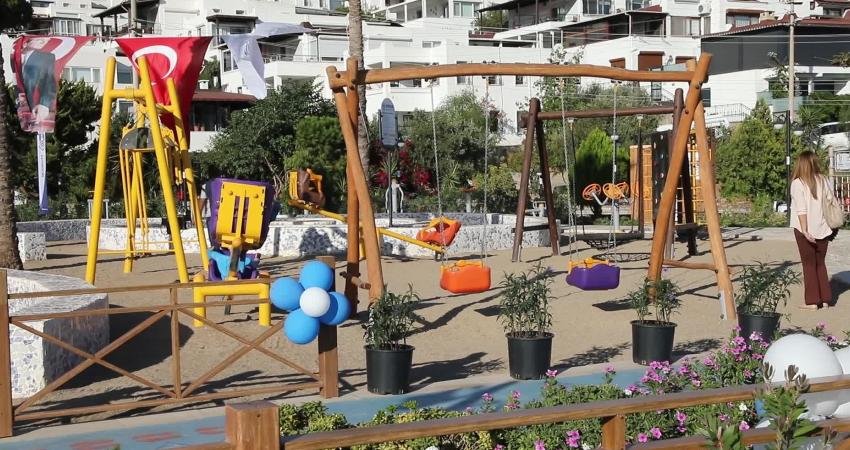 Bodrum Belediyesi tarafından yapılan 100. Yıl Arda Karakurt Parkı'nın açılışı