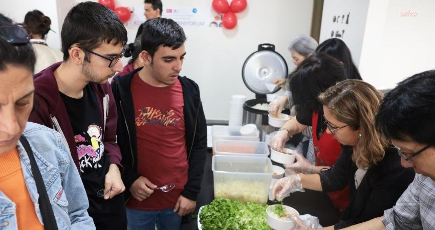 Güney Kore ve Türkiye Dostluk Kültür Dayanışma Derneği, Güney Kore’nin